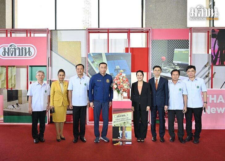สธ. บุก “มติชน” ร่วมอวยพรวันเกิดก้าวสู่ปีที่ 46