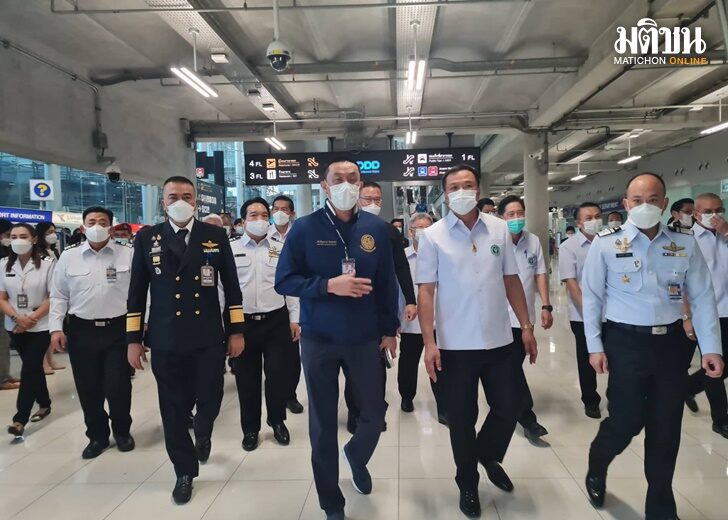 อนุทิน ต้อนรับ นทท.จีนไฟล์ทแรก คาดวันนี้เข้ามารวม 15 เที่ยว กว่า 3.5 พันคน เผย ไทยยกเลิกขอดูวัคซีนแล...