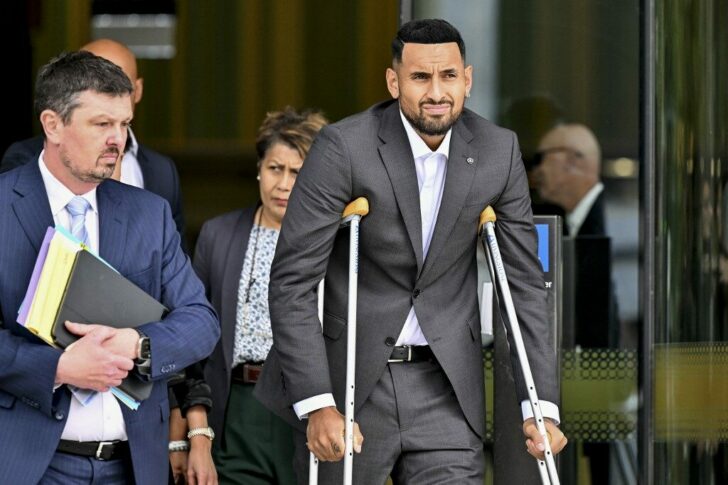 TENNIS-AUS-AUSTRALIA-KYRGIOS-COURT