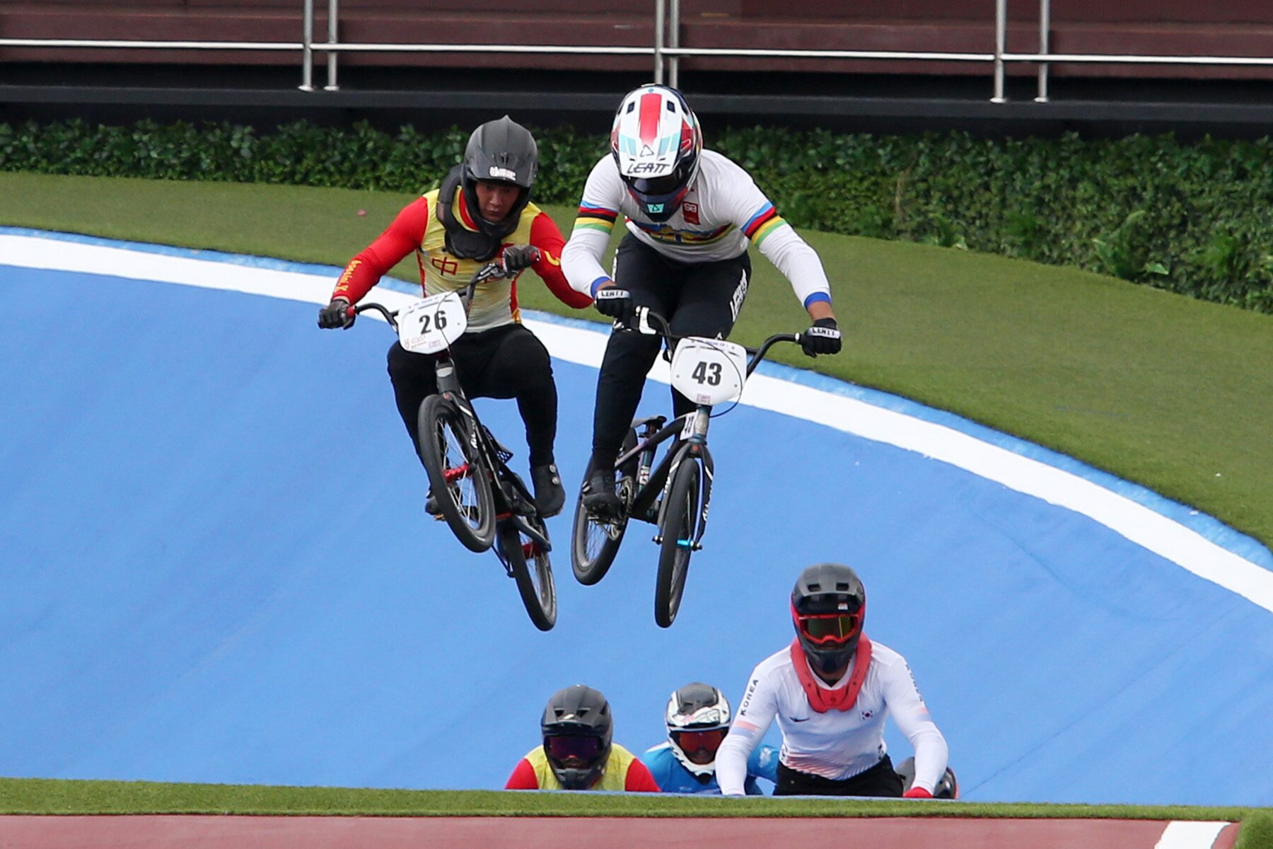 Thai BMX ranking in the world moves up after 'Gometh' wins 2 races in a