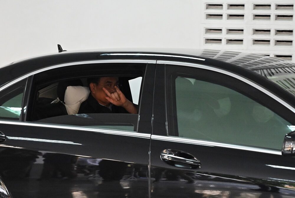 บิ๊กตู่ กลับบ้าน