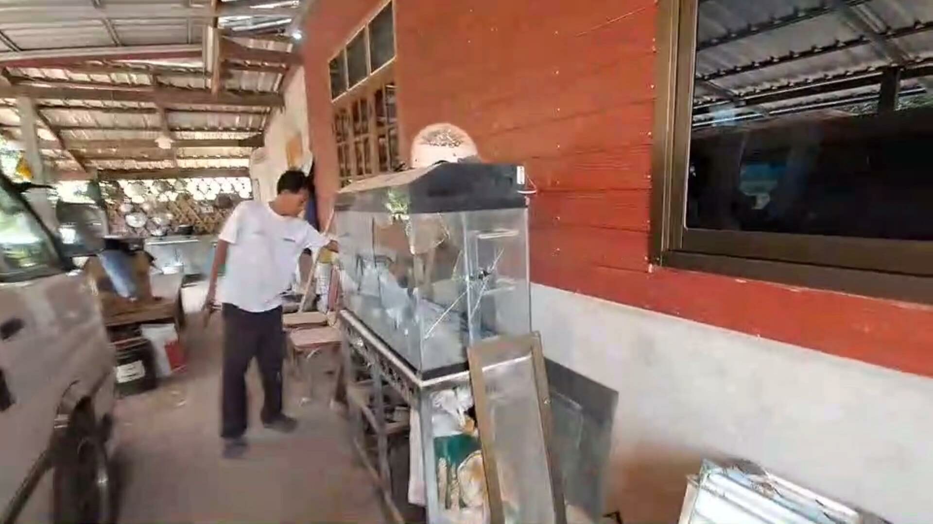 ภาพชยภมชาวบานสดผวาชายวย52ปหลอนยาบาคลงใชมดไลทำราย 4
