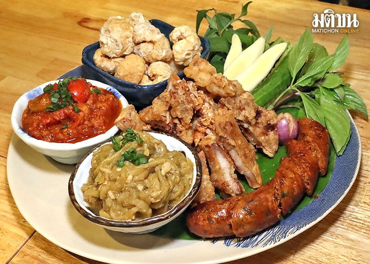 ไทยนิยม ร้านอาหารไทยรวมภาค ตำรับคุณแม่ : ปิ่นโตเถาเล็ก