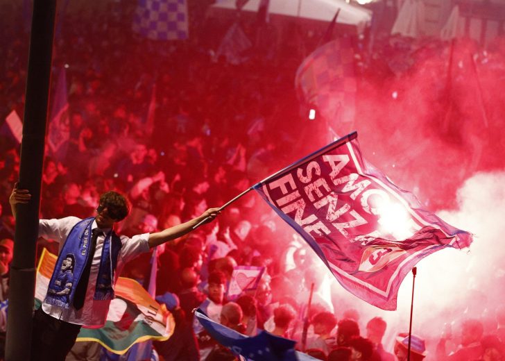 Serie A - Napoli fans celebrate winning Serie A