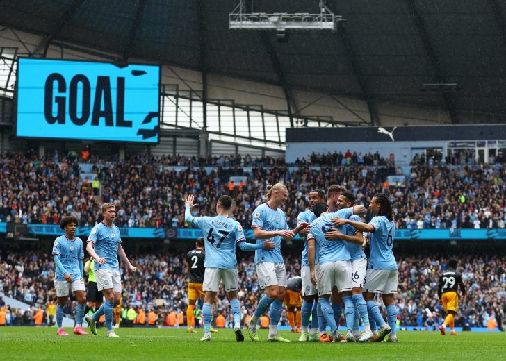 Premier League - Manchester City v Leeds United