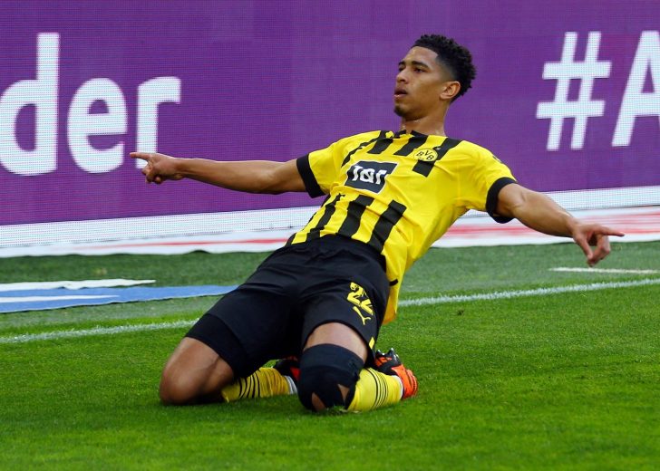 Bundesliga - Borussia Dortmund v Borussia Moenchengladbach