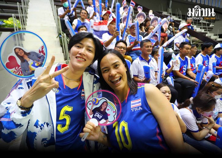 กิ๊ฟ-หน่อง เชียร์1