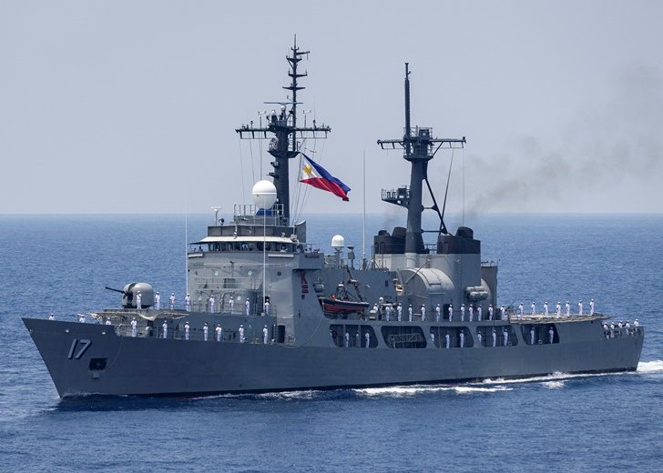 Philippines host ASEAN Naval fleet review
