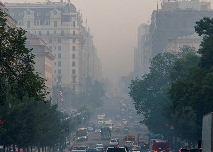 Haze and smoke from Canadian wildfires shroud skies over Washington