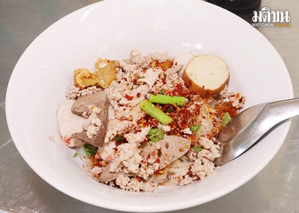 ร้านอร่อยชะอำ นำจิตต์ ก๋วยเตี๋ยวหมูใส่หน่อไม้ฝรั่ง และอิตาเลียนร้านโปรด อันเดรีย (Andreas) หัวหิน