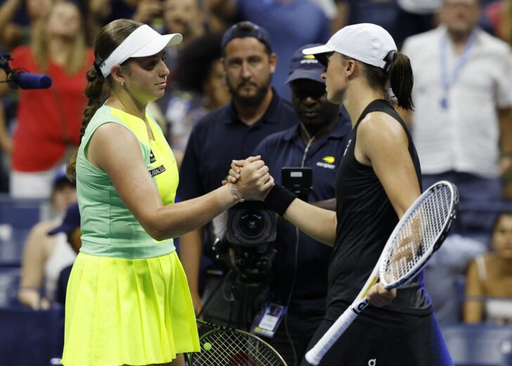 2023-09-04T040223Z_1796945918_MT1USATODAY21342697_RTRMADP_3_TENNIS-US-OPEN