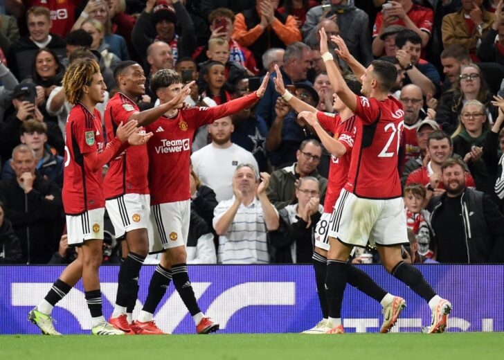 2023-09-26T201959Z_2120737575_UP1EJ9Q1KH9XB_RTRMADP_3_SOCCER-ENGLAND-MUN-CRY-REPORT