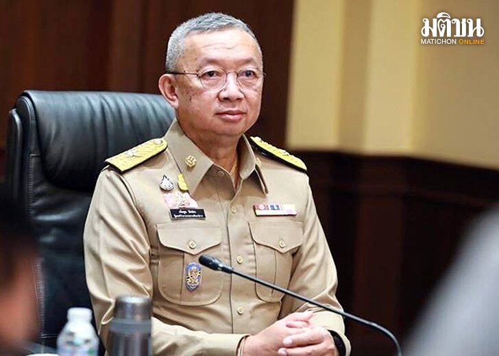 ‘ครูอุ้ม’พล.ต.อ.เพิ่มพูน ชิดชอบ แจกการบ้าน-‘ส่งเสริมการอ่าน’