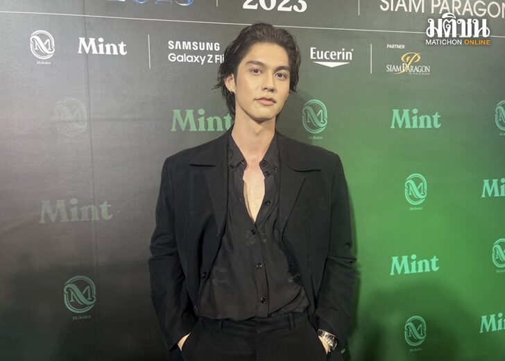 เว็บ