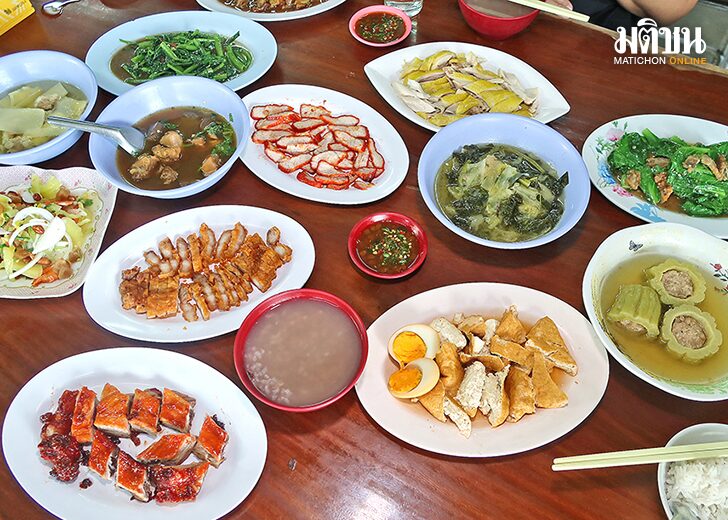 เก้วใหญ่ไก่ไทย ต.ท่าเรือ อ.ท่ามะกา ร้านข้าวต้มจีนแคะโบราณที่ไม่ควรพลาด