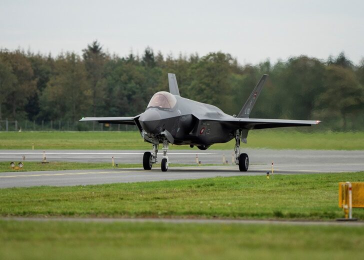 First four F-35 combat aircraft are handed over to Denmark