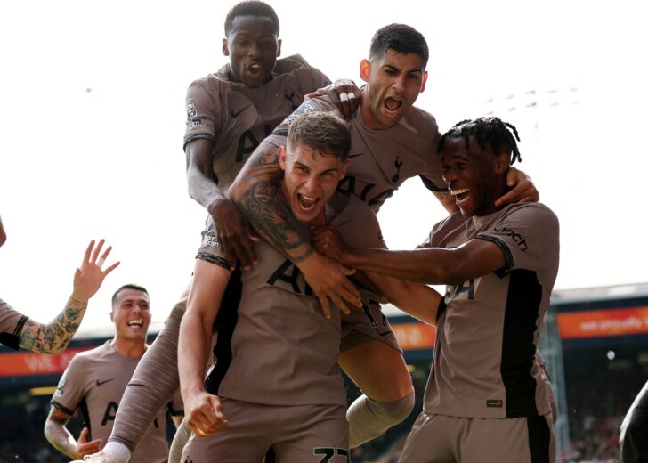 Premier League - Luton Town v Tottenham Hotspur