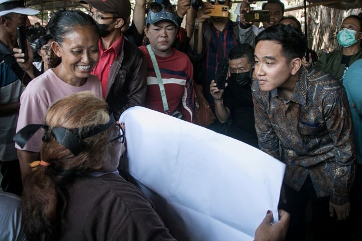 2023-10-17T045129Z_1628688064_RC2MT3AYGSCV_RTRMADP_3_INDONESIA-POLITICS