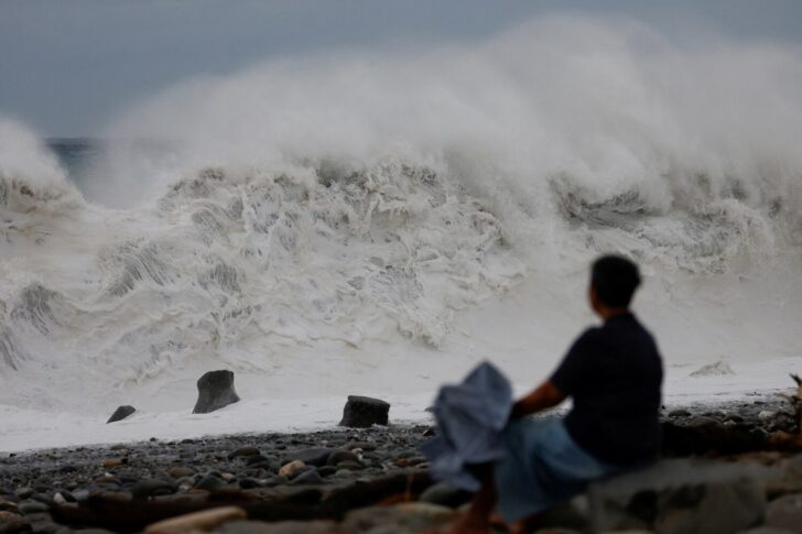 Typhoon Koinu in Taitung