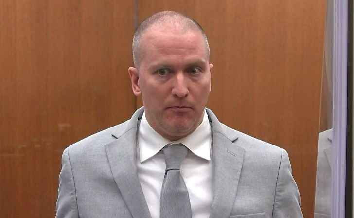 2023-11-20T143320Z_2109748605_RC21H4AMJJL1_RTRMADP_3_USA-COURT-CHAUVIN