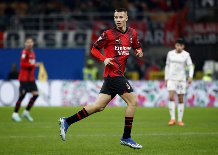 Serie A - AC Milan v Fiorentina
