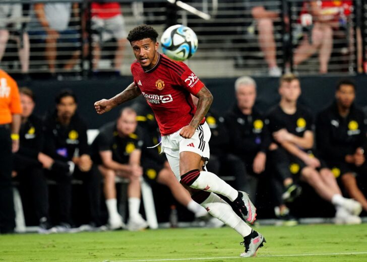 2023-09-03T213937Z_1133366387_RC21E2AZUN44_RTRMADP_3_SOCCER-ENGLAND-ARS-MUN-REPORT