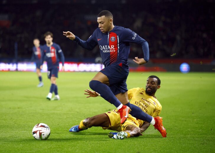 2023-12-20T203621Z_1782652252_UP1EJCK1L8J94_RTRMADP_3_SOCCER-FRANCE-PSG-MTZ-REPORT