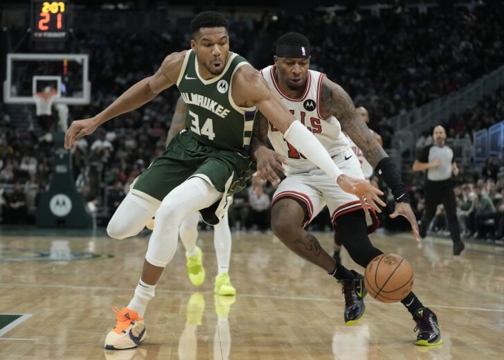 Bulls Bucks Basketball