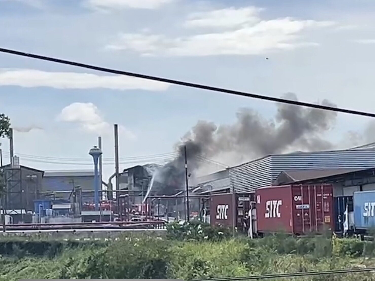 ไฟไหม้โรงงานยางยืด