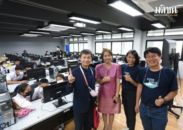 สร้างครู Coding