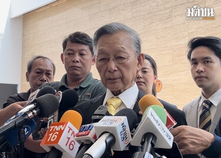 ชวน 1 ชวน หลีกภัย