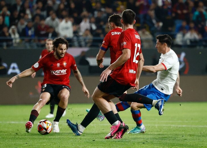 Spanish Super Cup - Semi Final - FC Barcelona v Osasuna