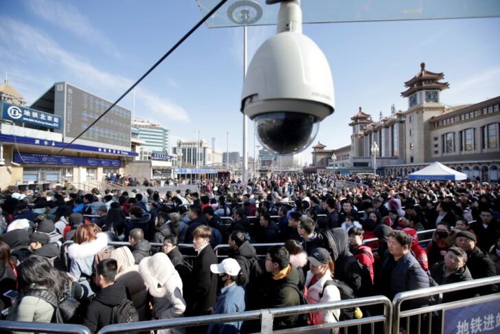 2024-01-26T082133Z_1723191781_RC2JP5AR9X93_RTRMADP_3_LUNAR-NEWYEAR-CHINA