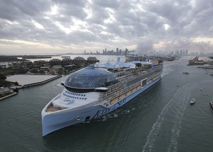 Icon of the Seas Departs