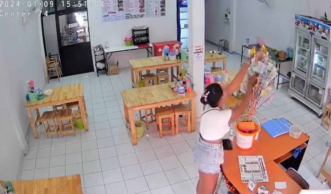 ขโมยเงินต้นผ้าป่า