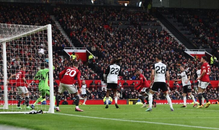FBL-ENG-PR-MAN UTD-FULHAM