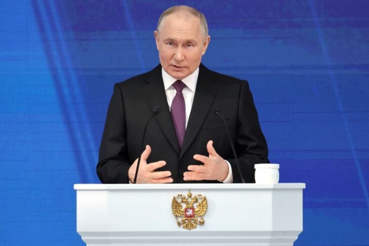 2024-02-29T115739Z_1186997742_RC2BC6A9B59C_RTRMADP_3_RUSSIA-PUTIN