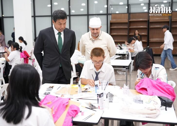 3. ผู้ว่ากทม และผู้บริหารยัสปาล กรุ๊ป เยี่ยมชมผลงานนศ