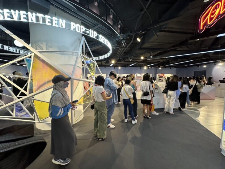 SEVENTEEN Pop-up ที่ สยามดิสคัฟเวอรี่ (1)_0