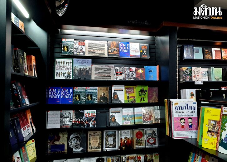 ตู้หนังสือ : เทพียุติธรรมปิดตา เทพเจ้าจีน กทม. เปิดตา