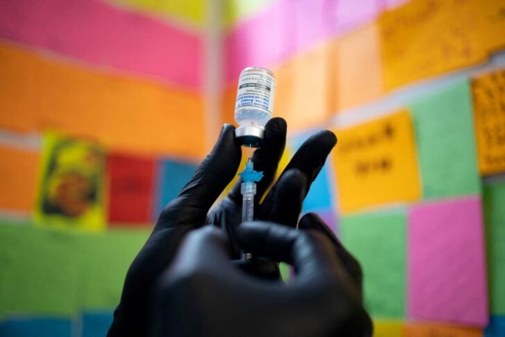 2024-02-28T213309Z_2015449477_RC2CDW96P0VT_RTRMADP_3_HEALTH-CORONAVIRUS-USA-VACCINES