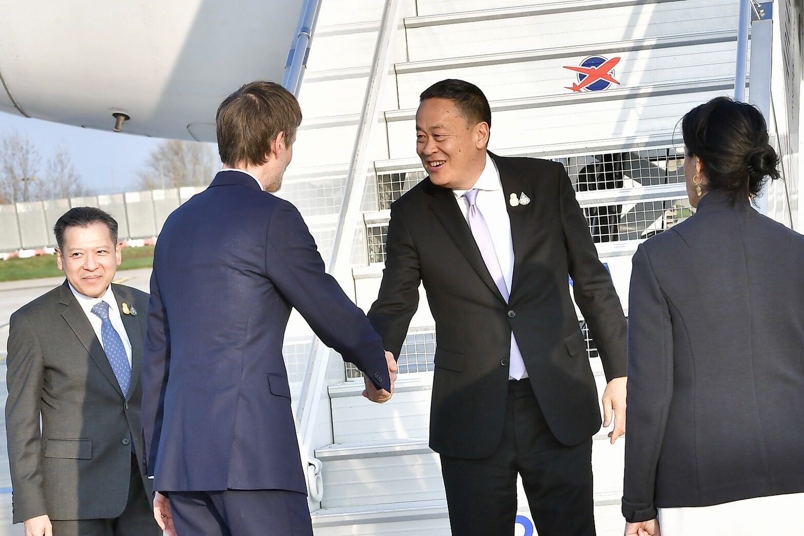 เศรษฐา