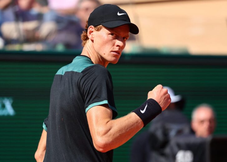 2024-04-12T135426Z_1384144480_UP1EK4C12MN5J_RTRMADP_3_TENNIS-MONTECARLO