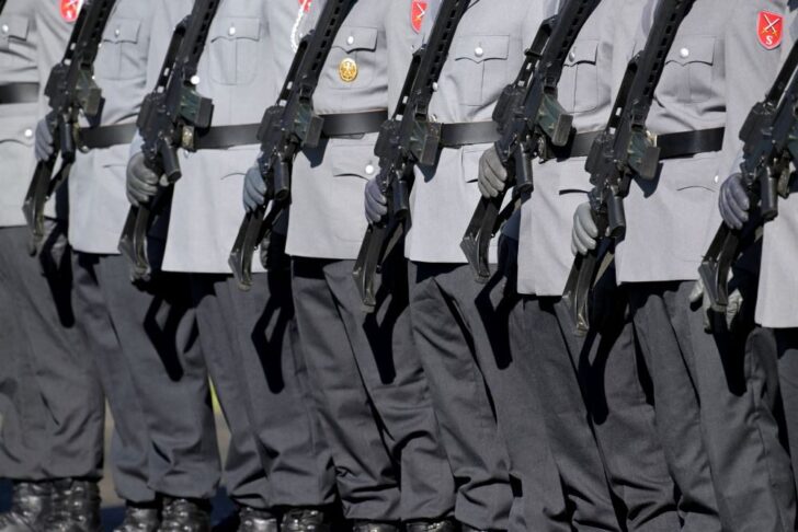 2024-04-18T104143Z_116721445_RC2U87ACEQJJ_RTRMADP_3_UKRAINE-CRISIS-GERMANY-DEFENCE