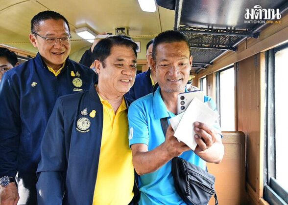 คอฟฟี่เบรก : เสียงสะท้อน เก็บตกบรรยากาศการเดินทางช่วงสงกรานต์