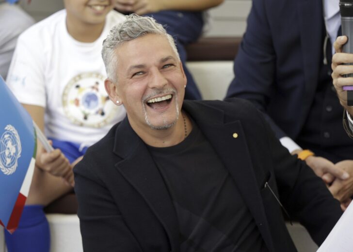 Soccer Italy Baggio Robbed