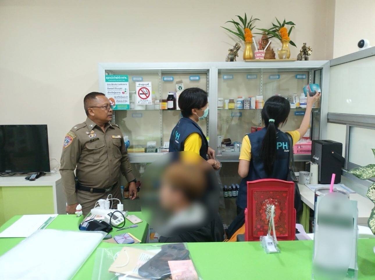 คลินิกเถื่อน