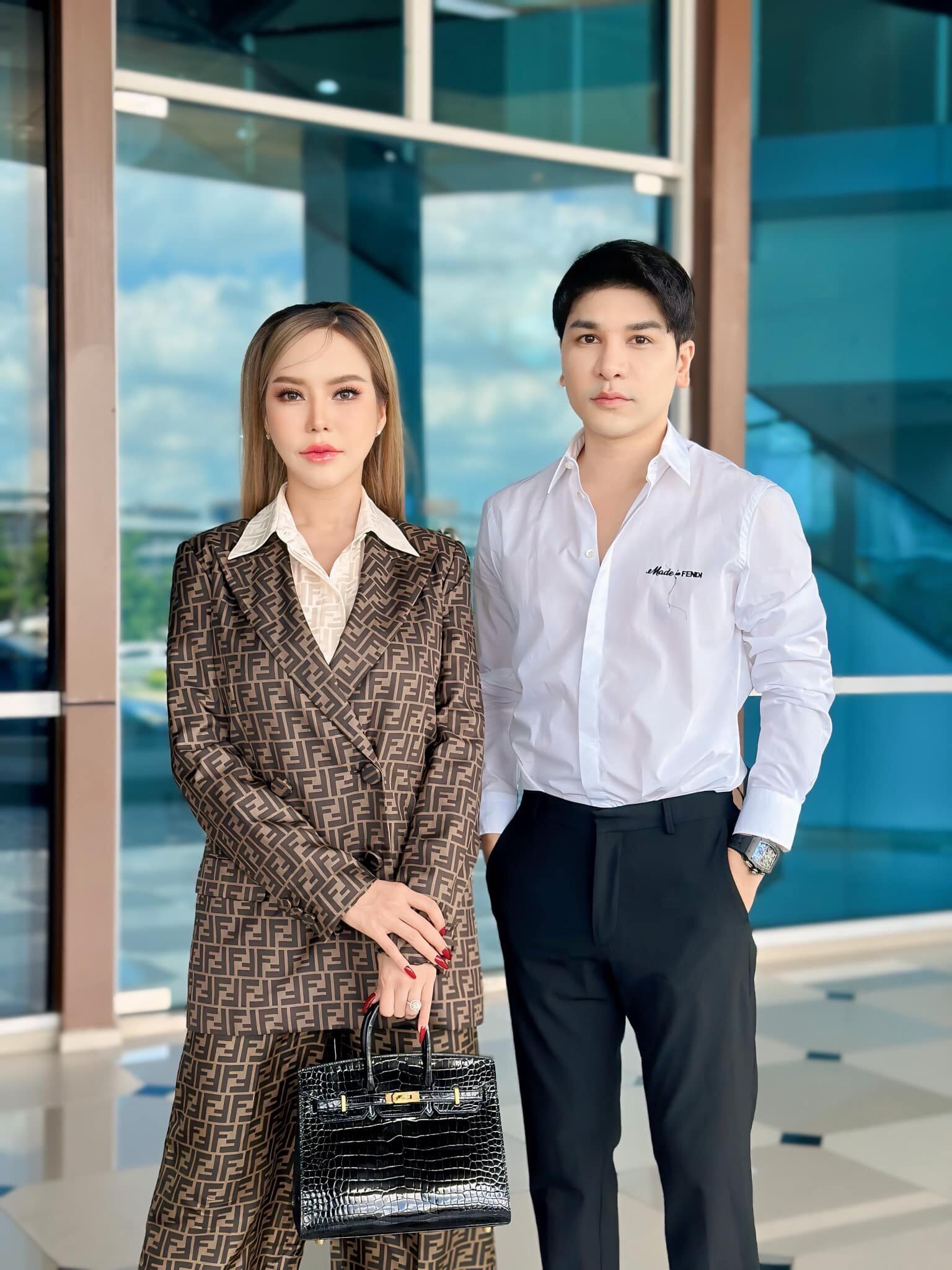 กรกนก สุวรรณบุตร