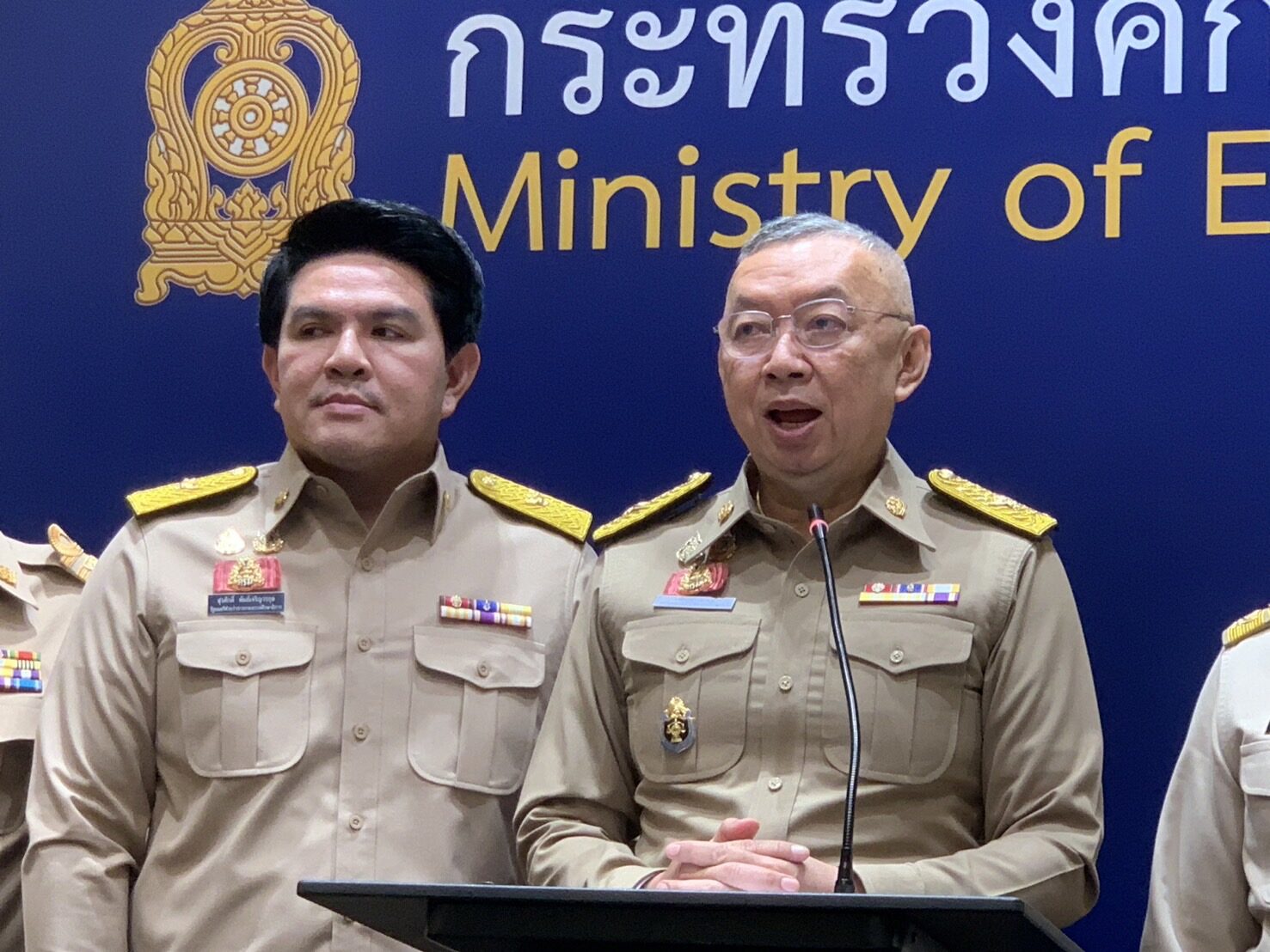 พล.ต.อ.เพิ่มพูน ชิดชอบ