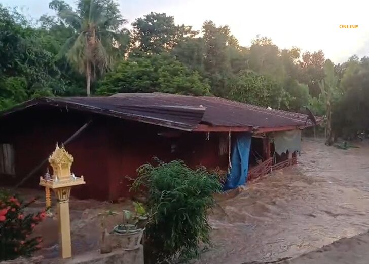 ทั้งหลังลอยไปกับ้ำ0